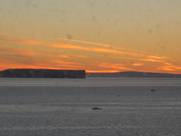 Sonnenuntergang in der Antarktis